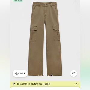 Pull & Bear Straight fit cargo pants